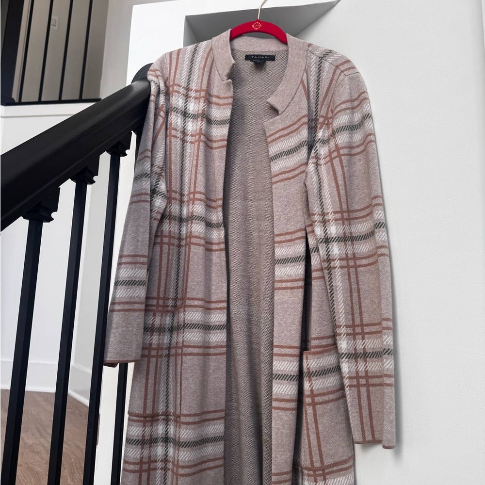 Tahari olive green Plaid Long Open-Front Cardigan – Size L
